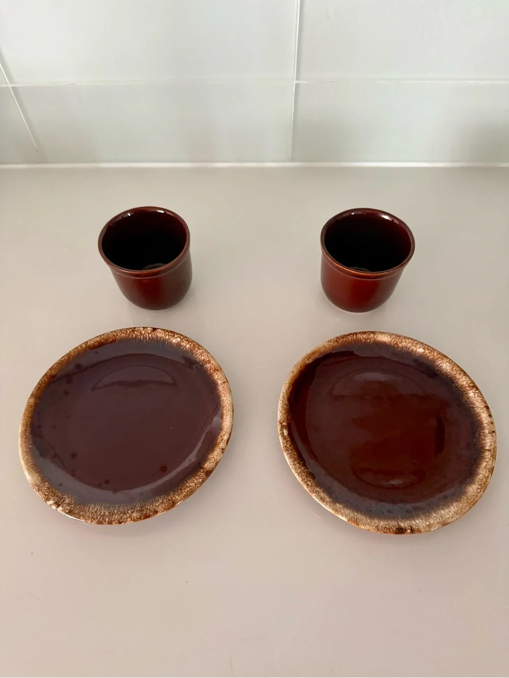 Set of 2 Hull brown drip salad plates with cups 4 piece vintage dinnerware